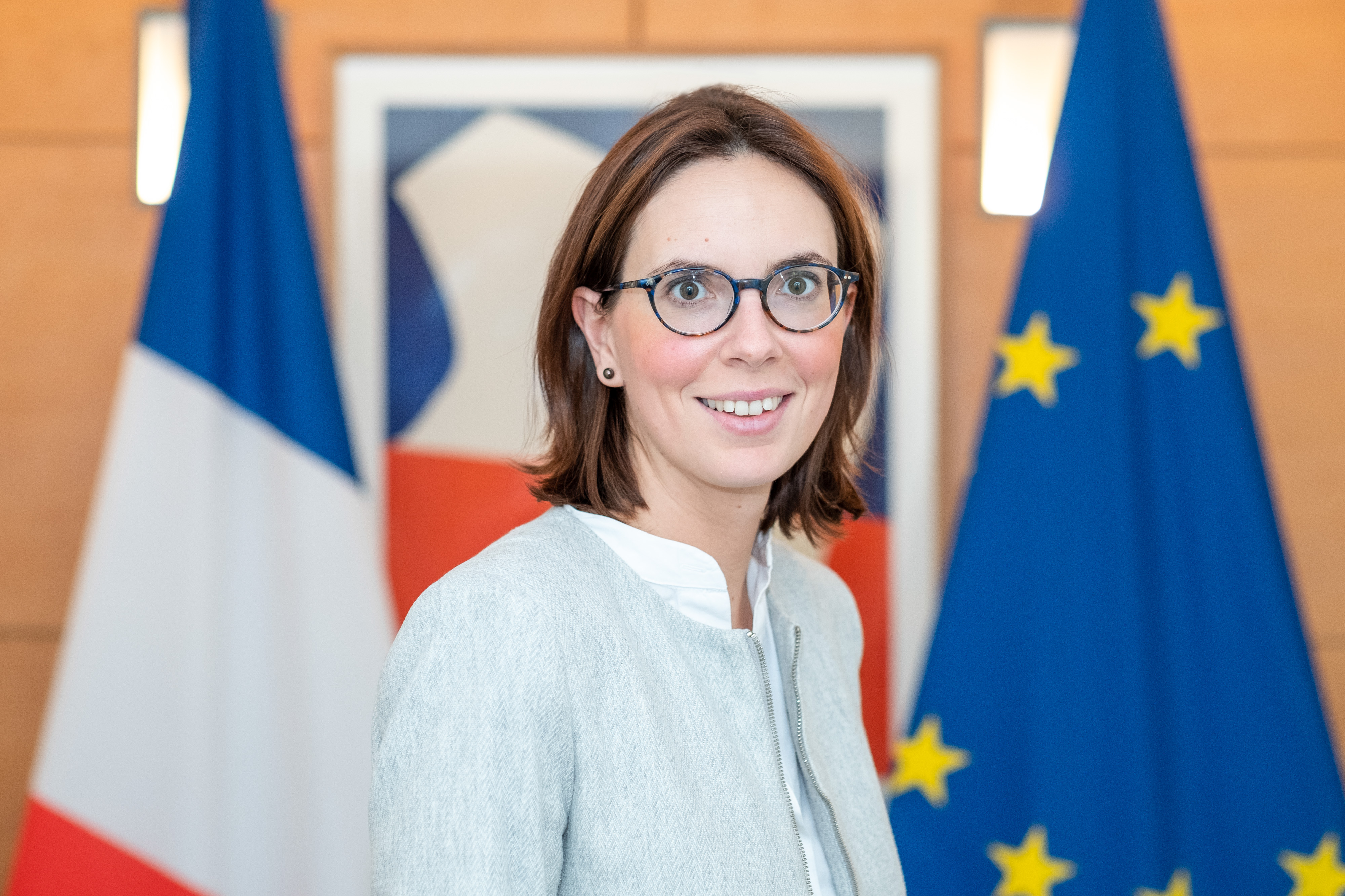 Suppression d’un tiers des agences et opérateurs de l’État.